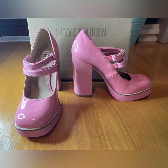 Steve Madden heels! - Picture 2 of 6